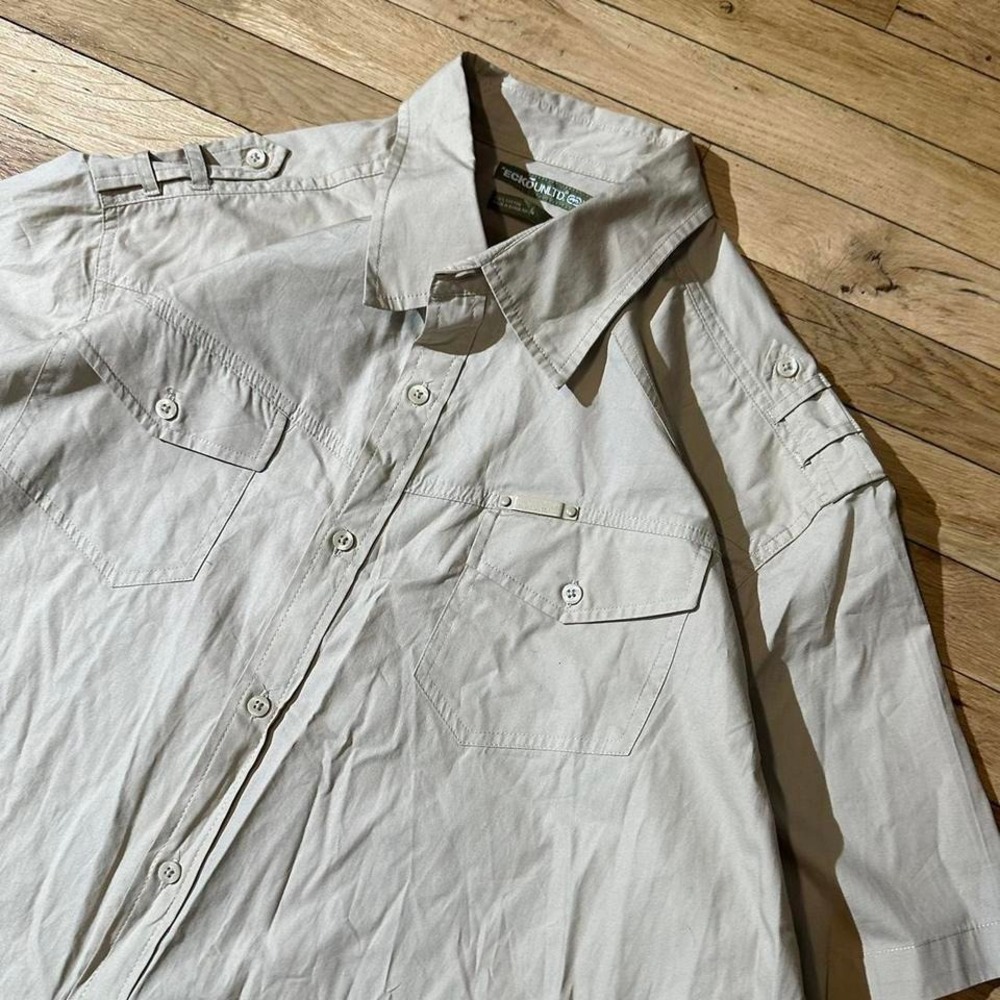 Vintage Ecko UNLTD Cream Button Up‎ shirt Size 2XL